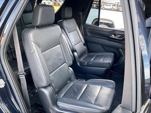 Used 2021 Chevrolet Tahoe Z71 w/ Luxury Package image 19