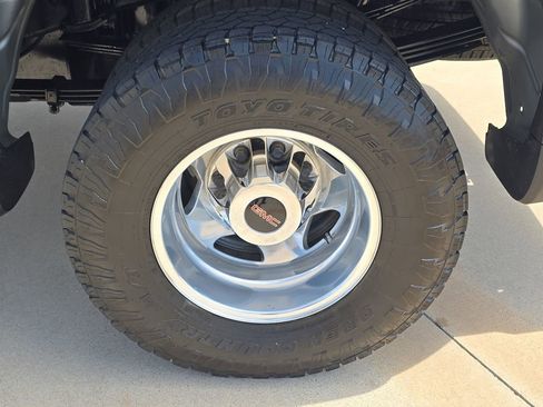 Used 2022 GMC Sierra 3500 Denali AWD/4WD image 34