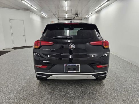 Used 2023 Buick Encore GX Preferred w/ Cold Weather Comfort Package FWD image 6