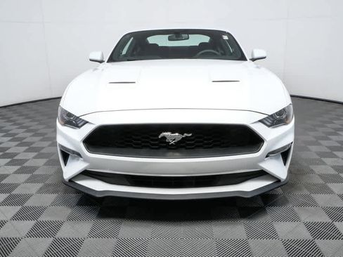 Used 2019 Ford Mustang Coupe image 17