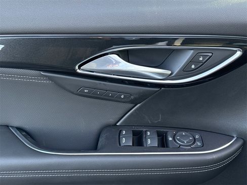 New 2025 Buick Envision Preferred image 16