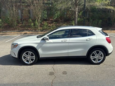 Used 2015 Mercedes-Benz GLA 250 4MATIC image 8