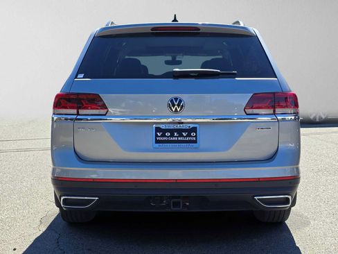 Used 2021 Volkswagen Atlas SE w/ Panoramic Sunroof Package AWD/4WD image 4