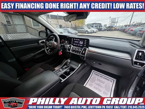Used 2022 Kia Sorento LX image 16