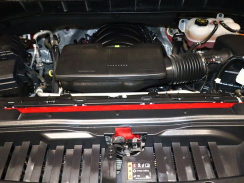 Used 2023 Chevrolet Silverado 1500 High Country w/ Z71 Off-Road Package image 10