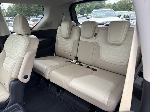 New 2025 Nissan Armada Platinum Reserve AWD/4WD image 28