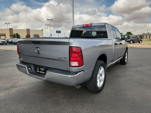 Used 2024 RAM 1500 Classic SLT AWD/4WD image 7