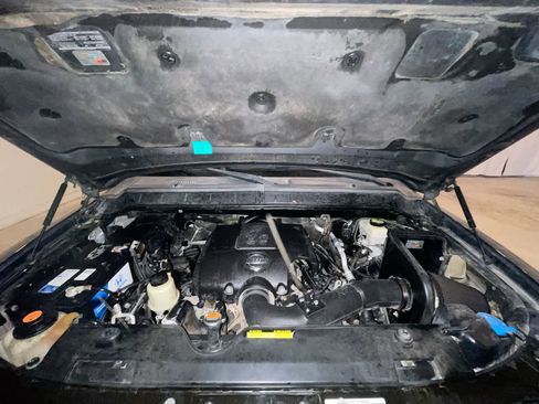 Used 2014 Nissan Titan PRO-4X w/ Pro-4x Luxury Package image 26