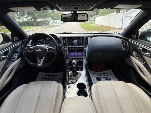 Used 2017 INFINITI Q60 3.0t w/ Cargo Package RWD image 8