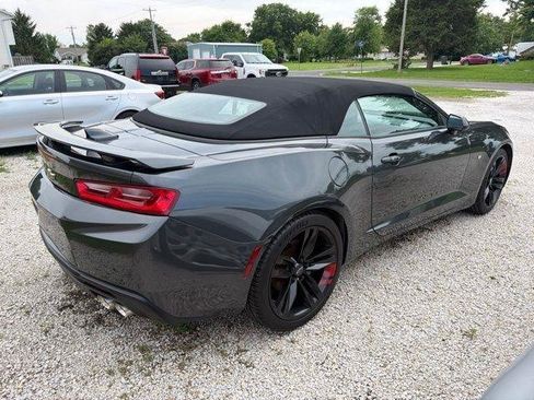 Used 2016 Chevrolet Camaro LT RWD image 4