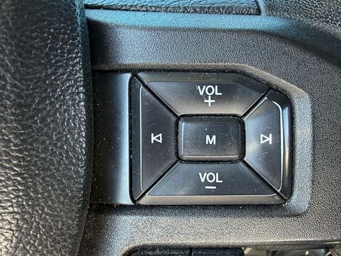 Used 2018 Ford F150 XLT w/ Equipment Group 302A Luxury AWD/4WD image 11