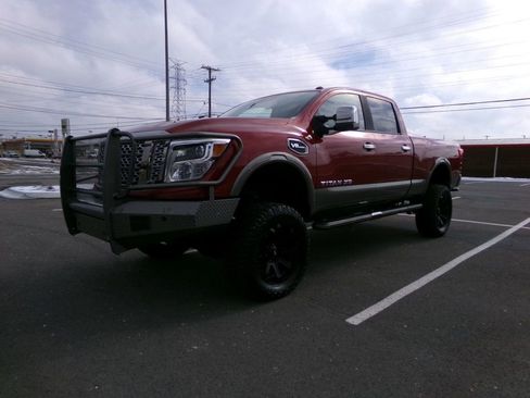 Used 2017 Nissan Titan Platinum Reserve image 2
