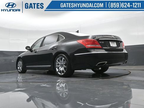 Used 2012 Hyundai Equus Signature RWD image 40