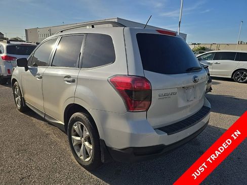 Used 2015 Subaru Forester 2.5i Premium w/ Protection Package #1 AWD/4WD image 4