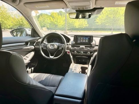 Used 2018 Honda Accord EX-L image 19