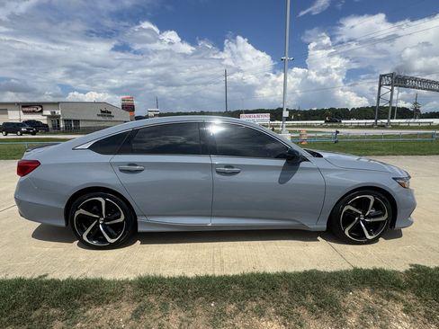 Certified 2022 Honda Accord Sport image 9
