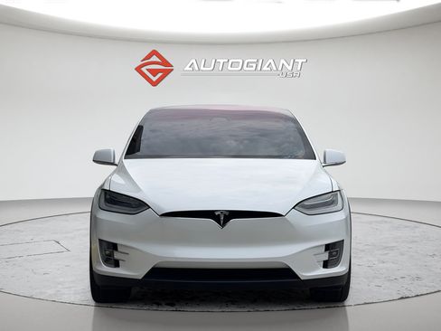 Used 2020 Tesla Model X Long Range AWD/4WD image 6