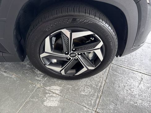 Used 2022 Hyundai Tucson Limited AWD/4WD image 15