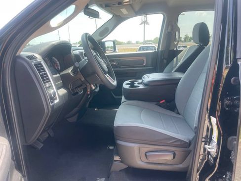 Used 2024 RAM 1500 Classic SLT AWD/4WD image 11
