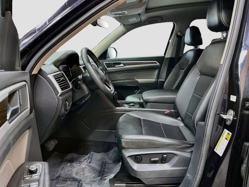 Used 2023 Volkswagen Atlas SE w/ Panoramic Sunroof Package AWD/4WD image 20