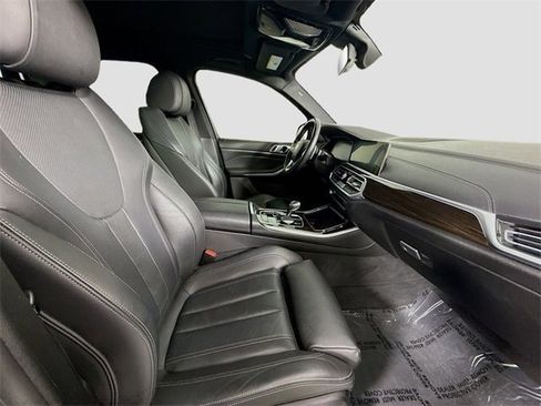 Used 2019 BMW X5 xDrive40i w/ Convenience Package image 29