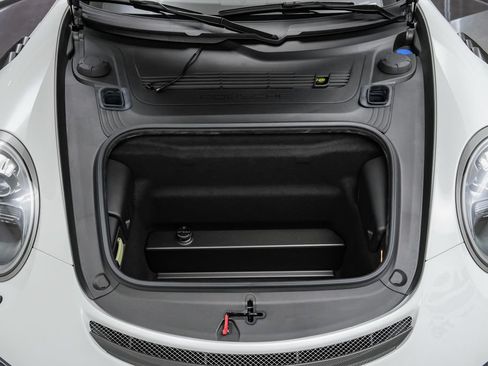 Used 2018 Porsche 911 GT2 RS RWD image 53