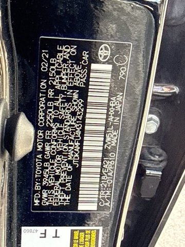 Used 2021 Toyota Prius Limited w/ Premium Convenience Package FWD image 17