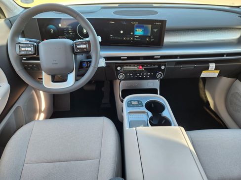 New 2026 Hyundai Ioniq 9 SE AWD/4WD image 11