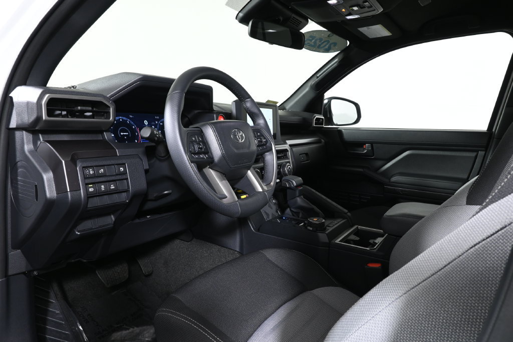 Used 2025 Toyota 4Runner TRD Off-Road AWD/4WD image 15