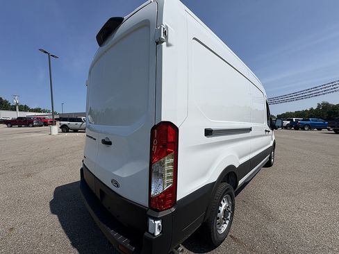 New 2026 Ford Transit 250 148 Medium Roof Extended AWD image 5