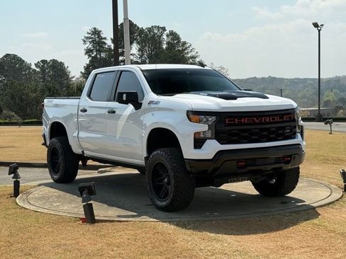 Used 2024 Chevrolet Silverado 1500 Custom Trail Boss image 9