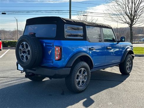 Used 2022 Ford Bronco Big Bend image 4