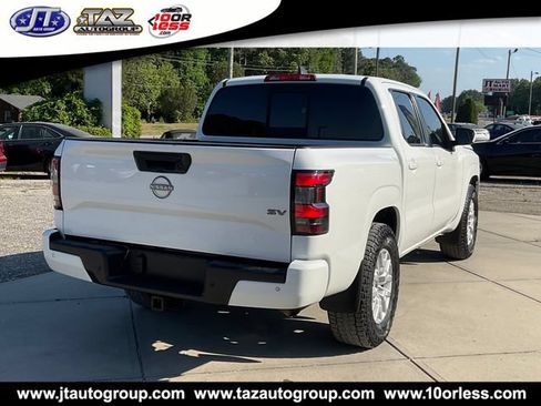 Used 2022 Nissan Frontier SV RWD image 7