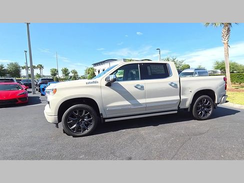 New 2026 Chevrolet Silverado 1500 High Country AWD/4WD image 25