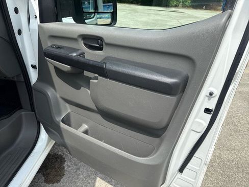 Used 2018 Nissan NV 2500 SV w/ Navigation Package RWD image 30