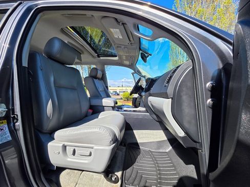 Used 2011 Toyota Sequoia Platinum AWD/4WD image 14