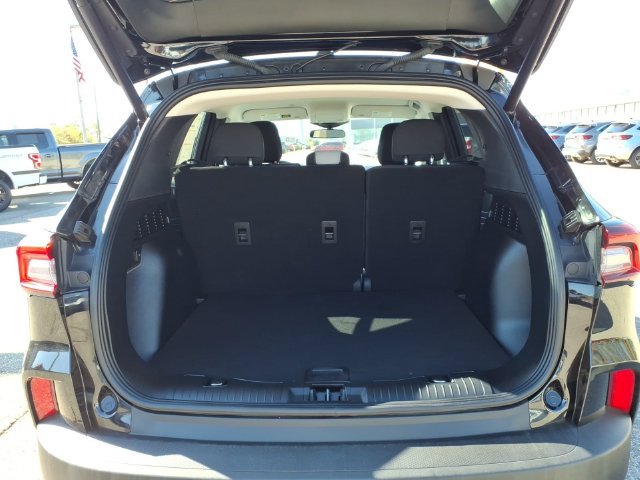 Certified 2023 Ford Escape Active AWD/4WD image 8