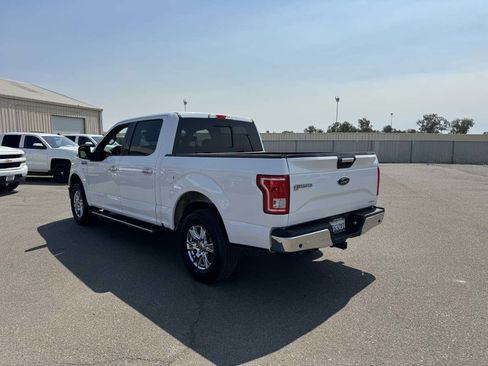 Used 2016 Ford F150 XLT w/ Equipment Group 302A Luxury image 9