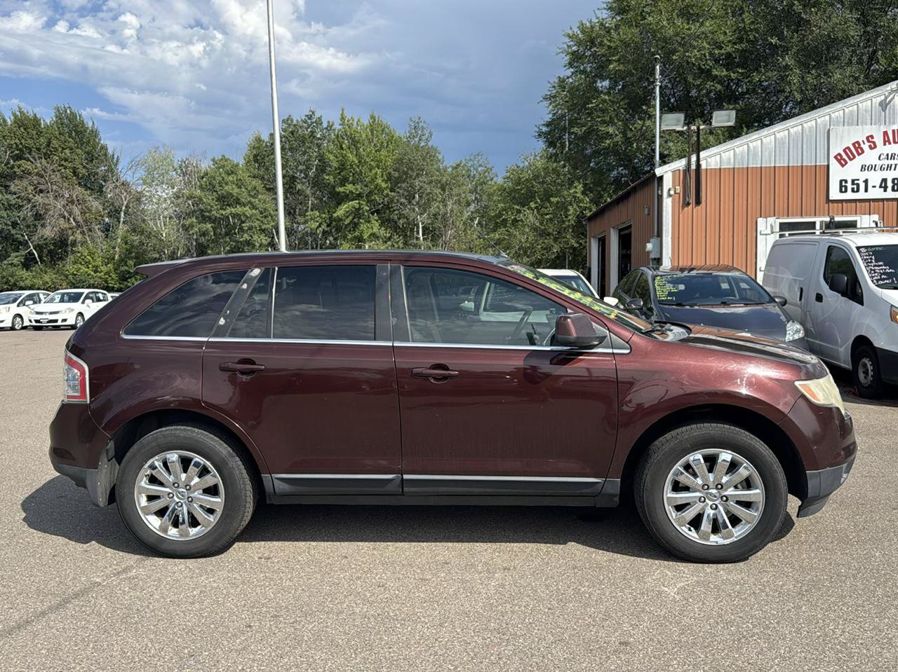 Used 2010 Ford Edge Limited FWD image 4