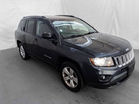 Used 2014 Jeep Compass Sport w/ Power Value Group image 9