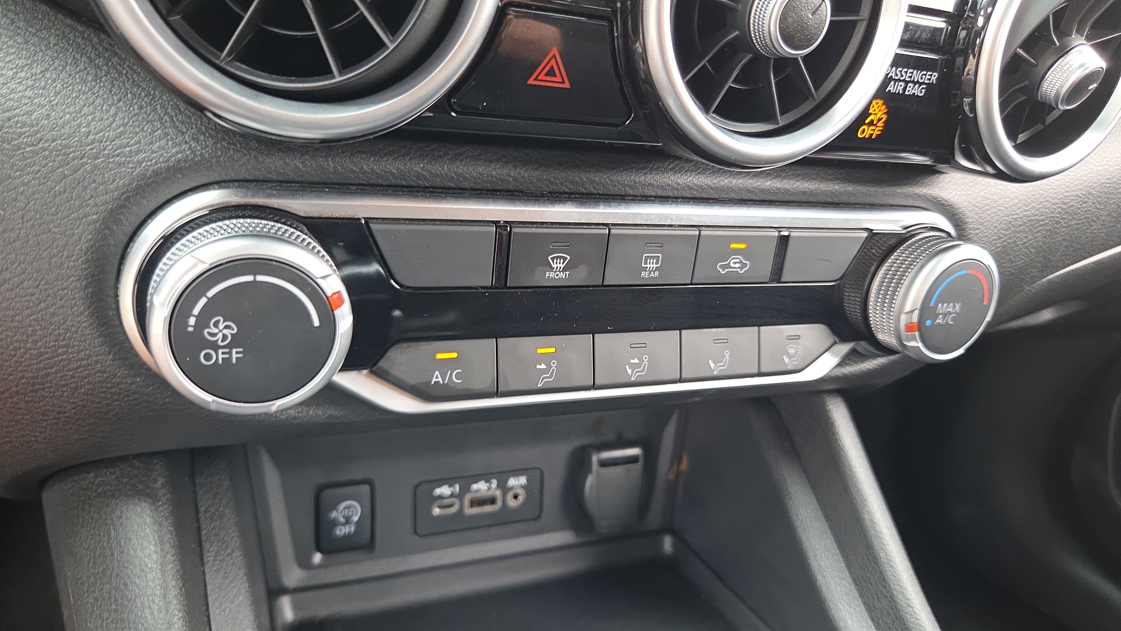 Used 2025 Nissan Sentra SV FWD image 20