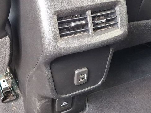Used 2020 Chevrolet Equinox Premier AWD/4WD image 21