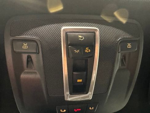 Used 2017 Mercedes-Benz G 63 AMG 4MATIC image 25