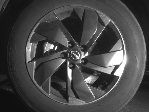 Used 2025 Nissan Rogue SV image 12