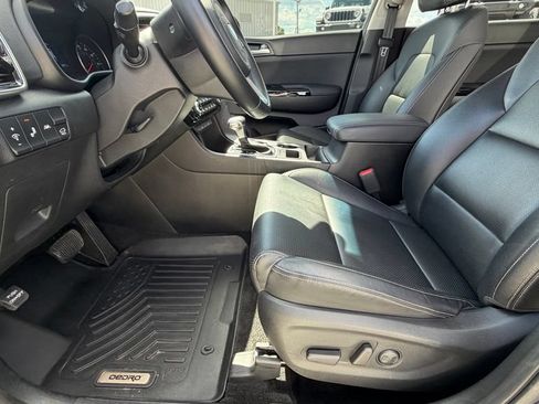 Used 2021 Kia Sportage EX FWD image 23