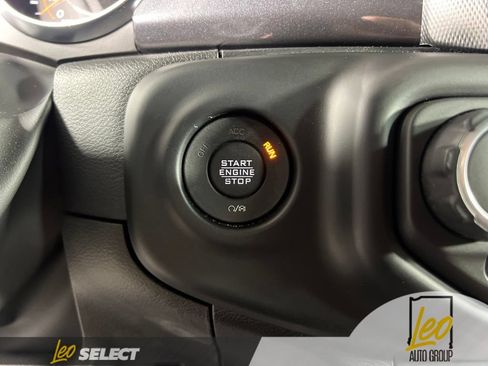 Used 2023 Jeep Wrangler Unlimited Sport AWD/4WD image 20
