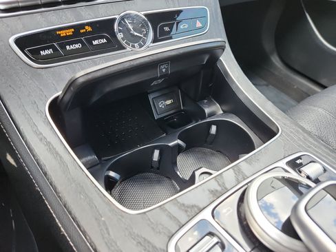 Used 2019 Mercedes-Benz E 450 4MATIC Sedan w/ Driver Assistance Package image 22
