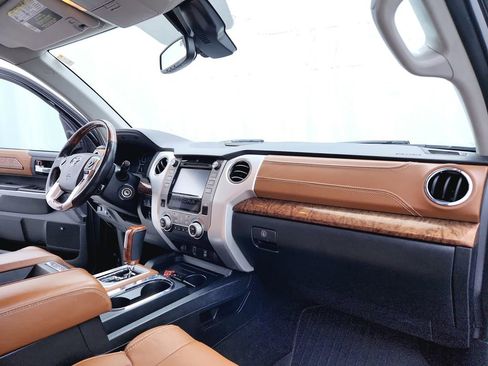 Used 2018 Toyota Tundra 1794 Edition image 40