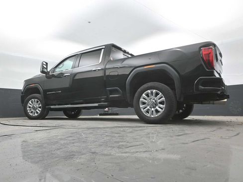 Used 2021 GMC Sierra 2500 Denali w/ Denali Ultimate Package AWD/4WD image 23