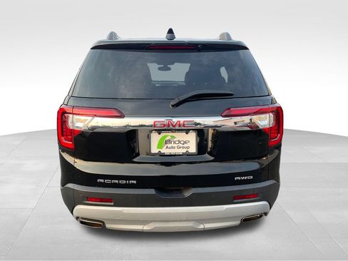 Used 2020 GMC Acadia SLT w/ LPO, Floor Liner Package AWD/4WD image 6